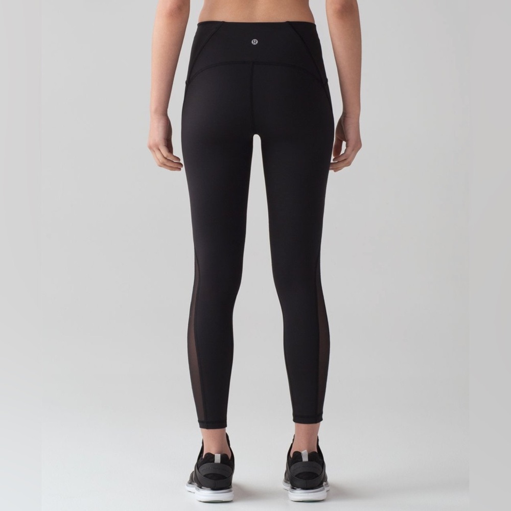 Lululemon 🍋 Train Times ⅞ Legging - Picture 1 of 8